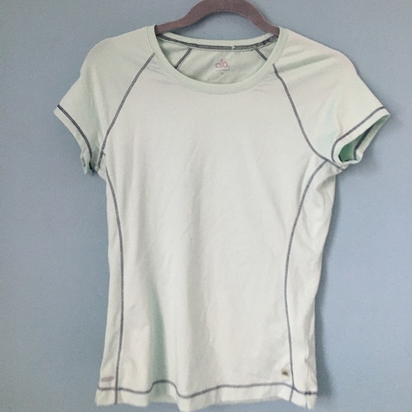 Light Blue Short Sleeve Workout M - Picture 1 of 5